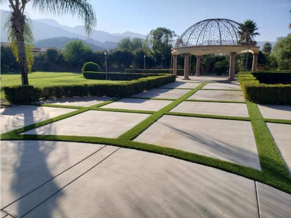 Artificial Grass Landscapes, Perfect Complement to your Property Chino